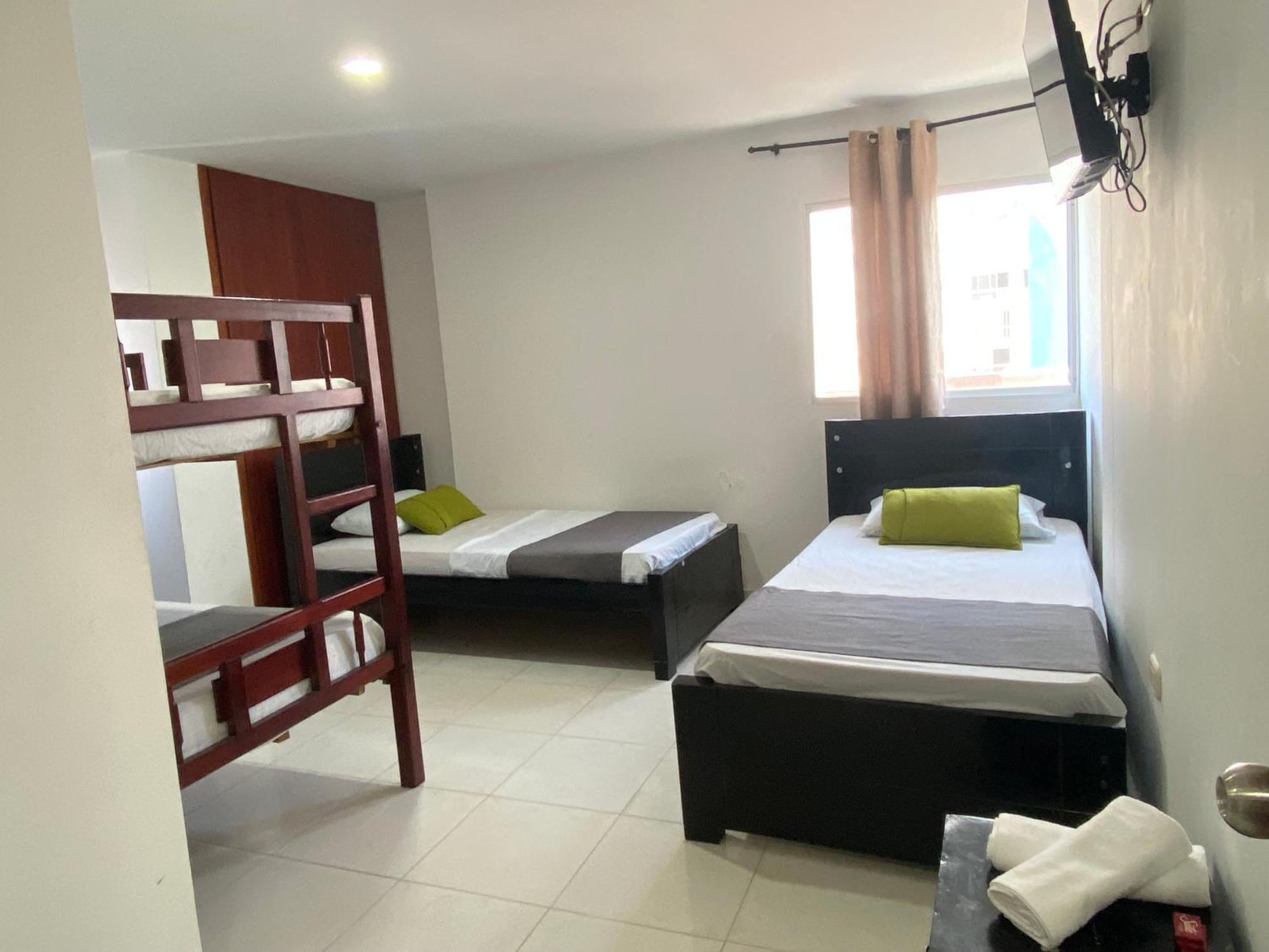 Hotel Coral 2*