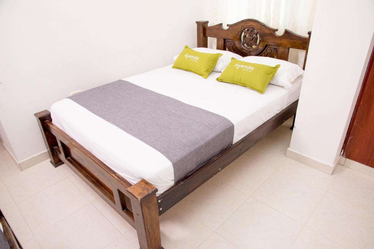 Ayenda Coral Hotel 2*
